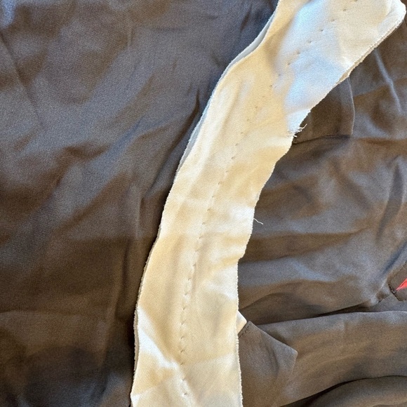 Elie Tahari Contemporary Silk Top Tab Collar / medium - Picture 5 of 13